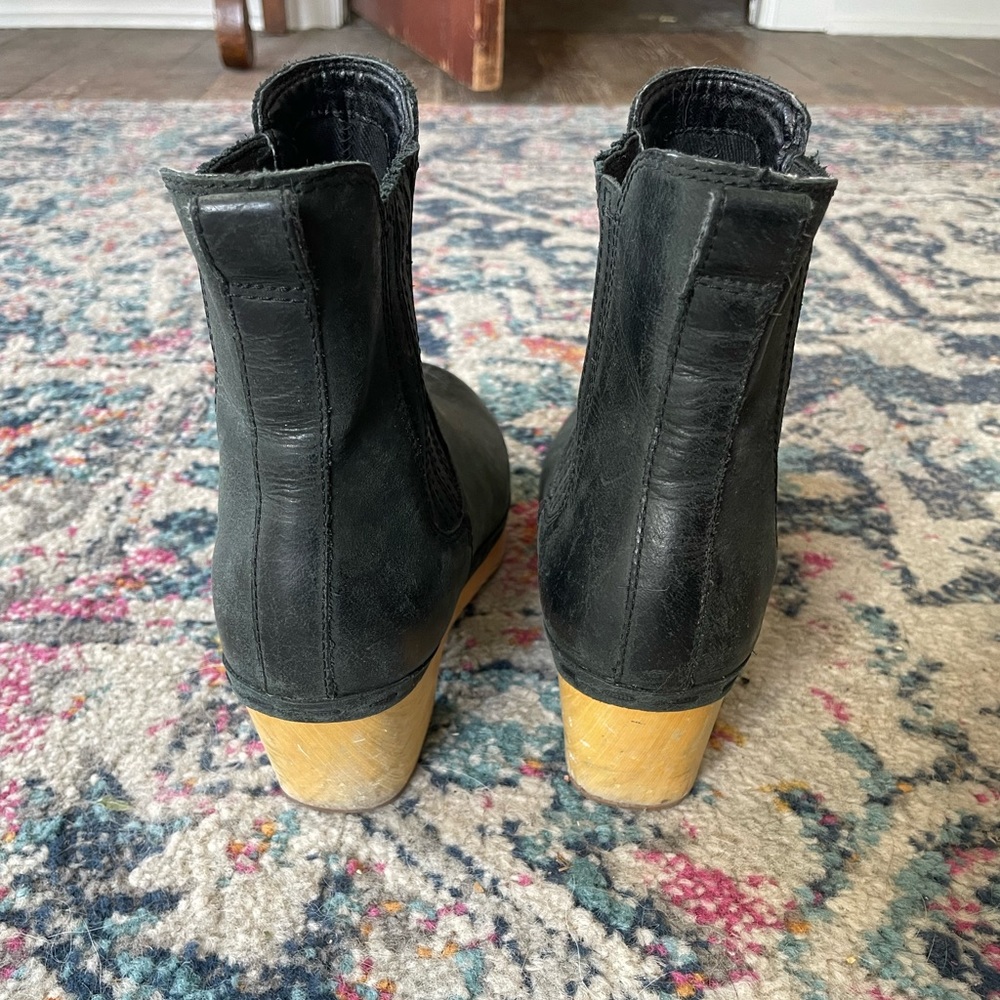 Frye & Co leather clog boots